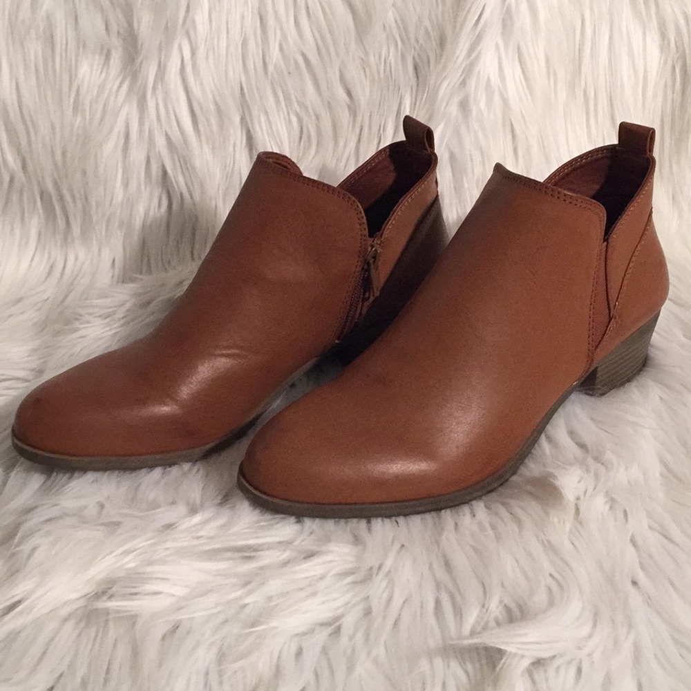 NEW ankle boots
